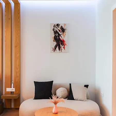 アパートホテル Marina Luxury By Ps 4*