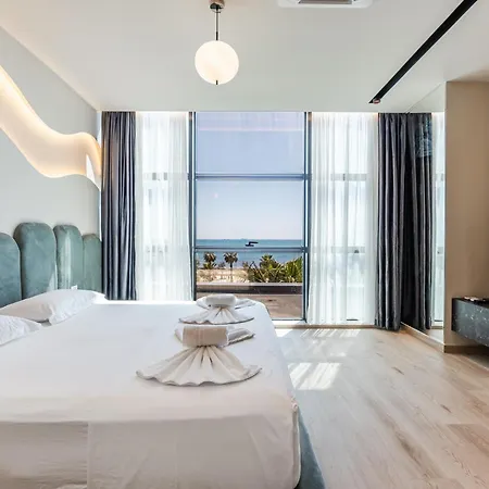 Marina Luxury By Ps 4* ドゥラス