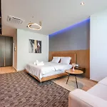 Marina Luxury By Ps Durrës