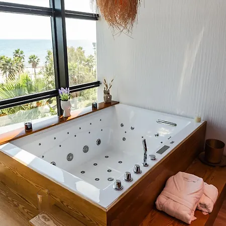 Marina Luxury By Ps 4*