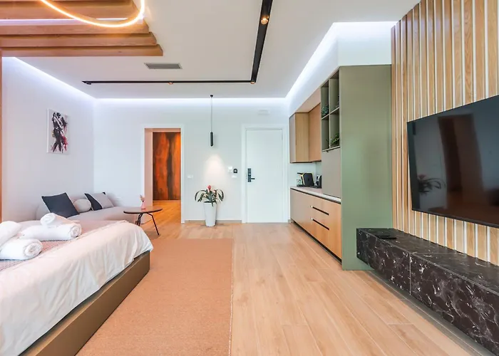 Apart-hotel Marina Luxury By Ps 3*